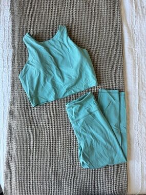 Athleta Teal Cropped Tank & High-Rise Leggings Set